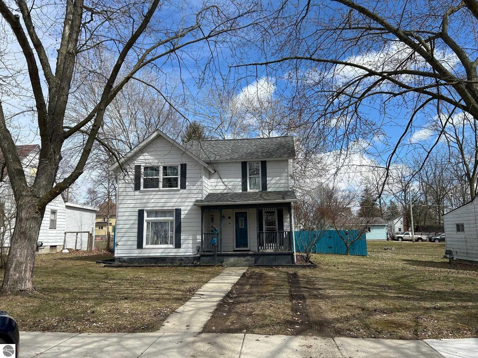 Property Photo: 320 N Elm MI 48847