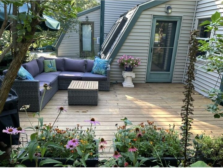 Property Photo: 8 Hideaway Lane VT 05495