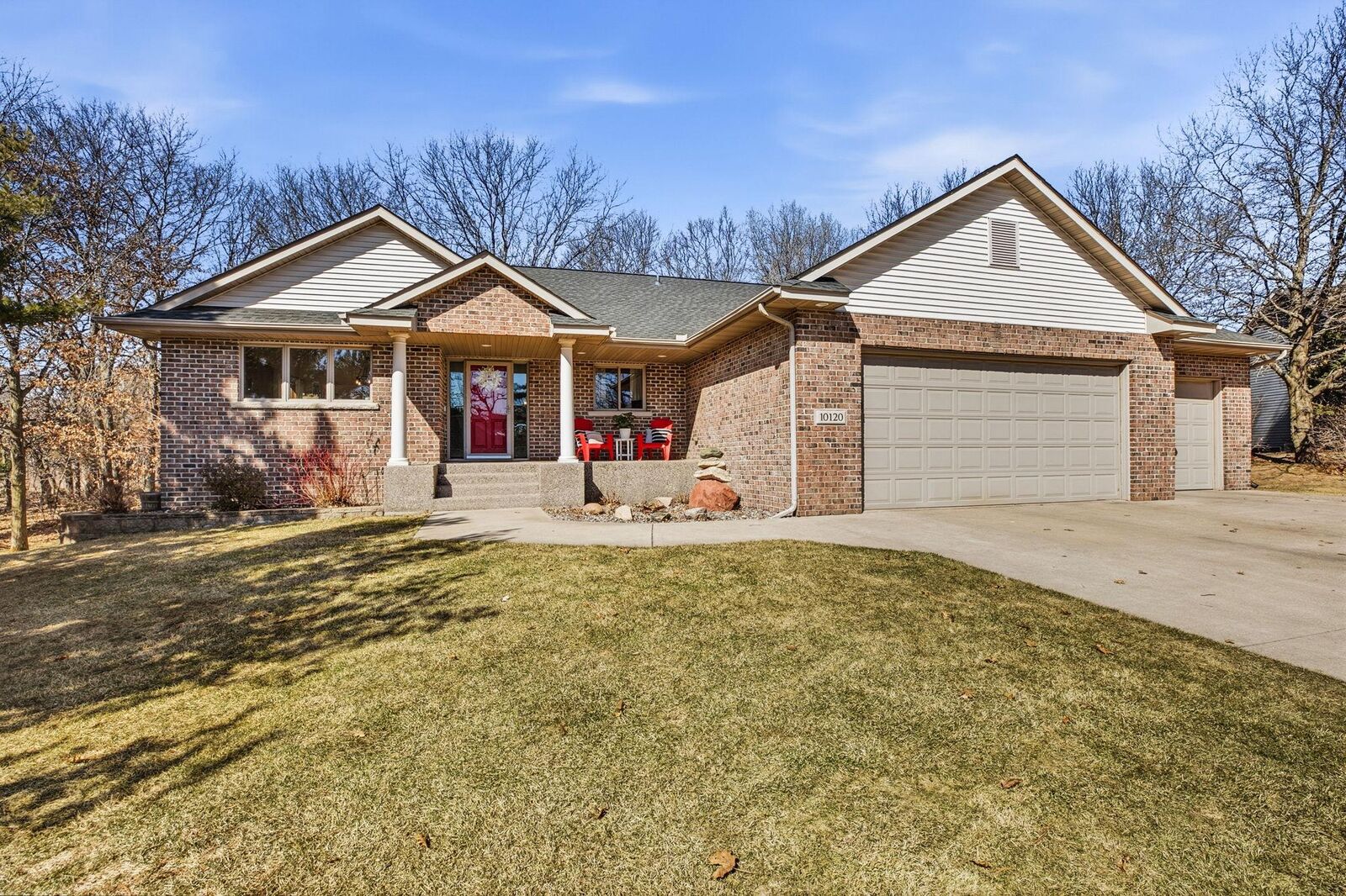 Property Photo: 10120 18th Avenue MN 55308