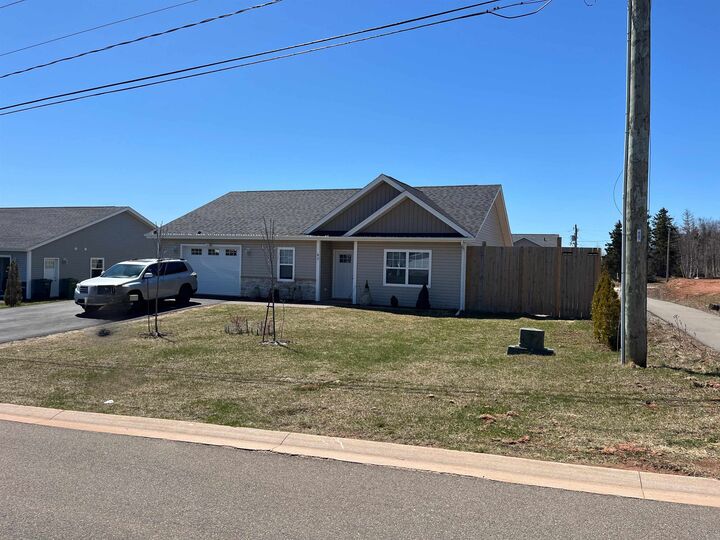 Property Photo: 63 Kindred Avenue PE C1C 0W2