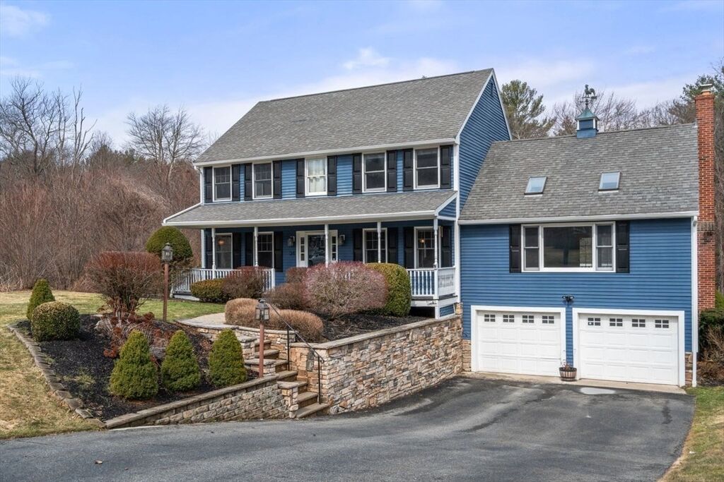 Property Photo:  34 Sable Run Ln  MA 01844 