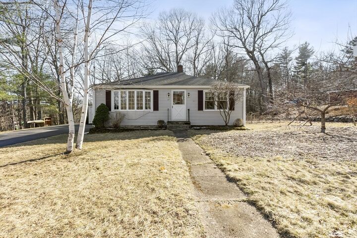Property Photo:  17 Siani Rd  MA 01542 