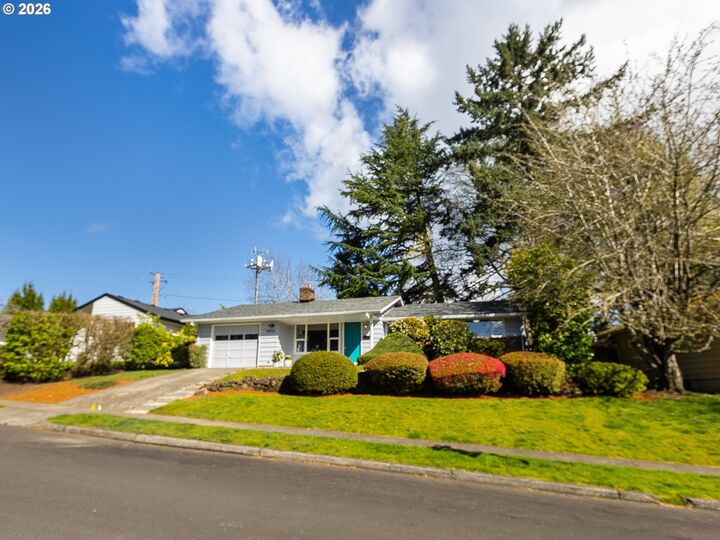 Property Photo: 9955 SW Ardenwood St OR 97225