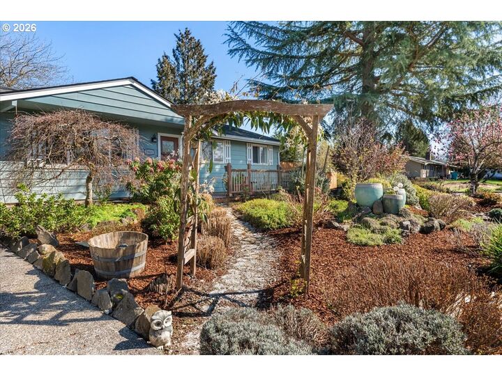 Property Photo: 7905 NE 125th Ave WA 98682