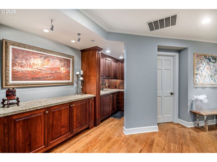 Property Photo: 5511 SE Scenic Ln 200 WA 98661