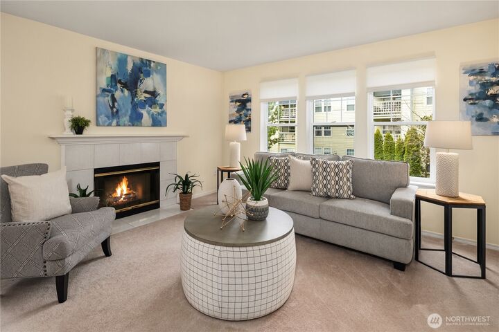 Property Photo: 4133 224th Lane SE 213 WA 98029