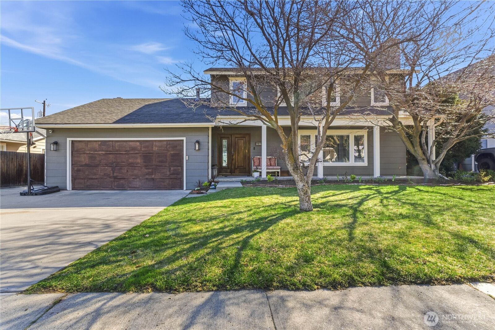 Property Photo:  1013  Glenwood Avenue  WA 98801 