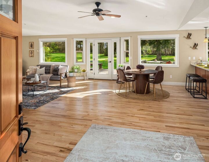 Property Photo:  10519 SW 188th Street  WA 98070 