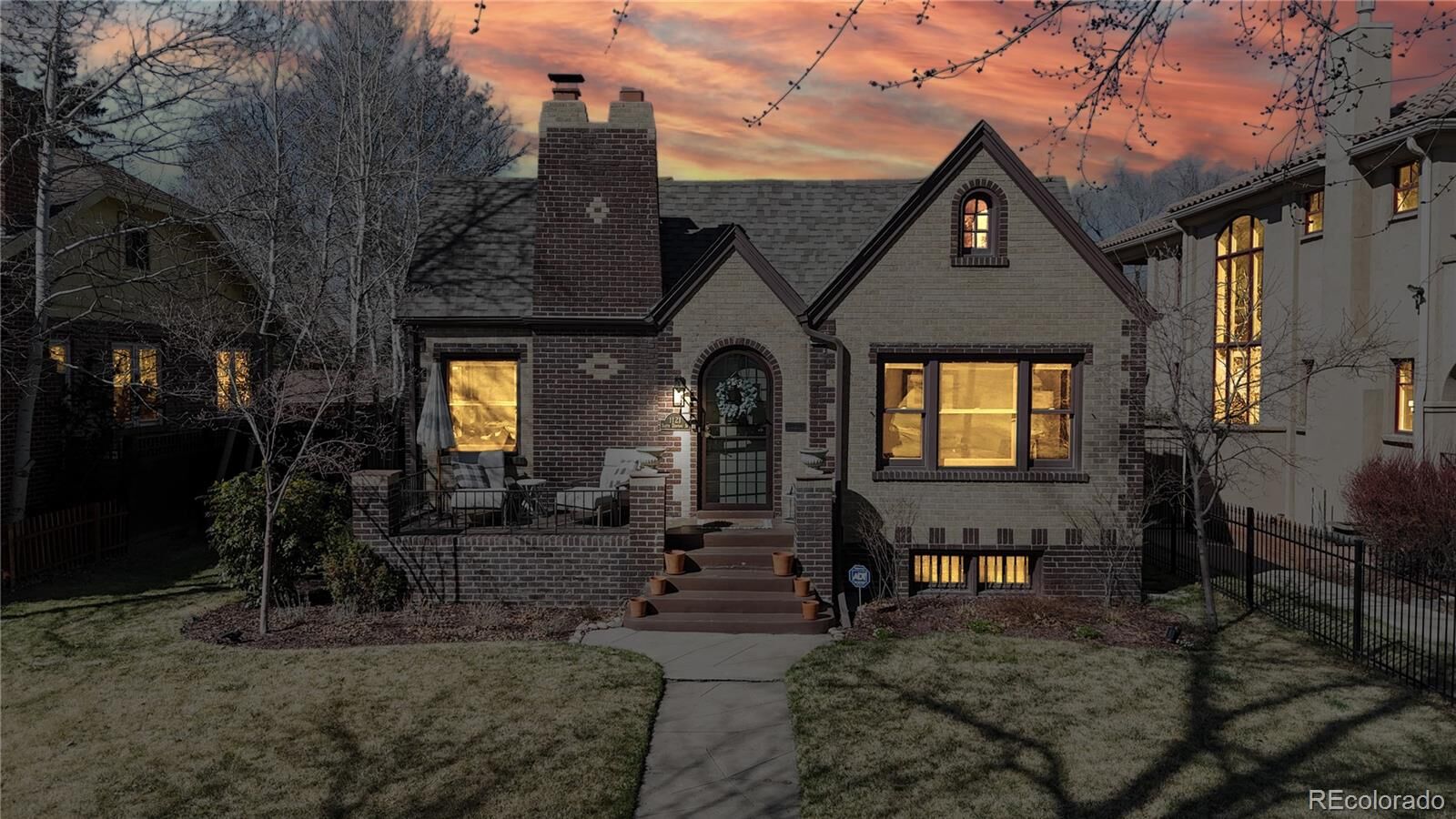 Property Photo: 1121 S Downing Street CO 80210