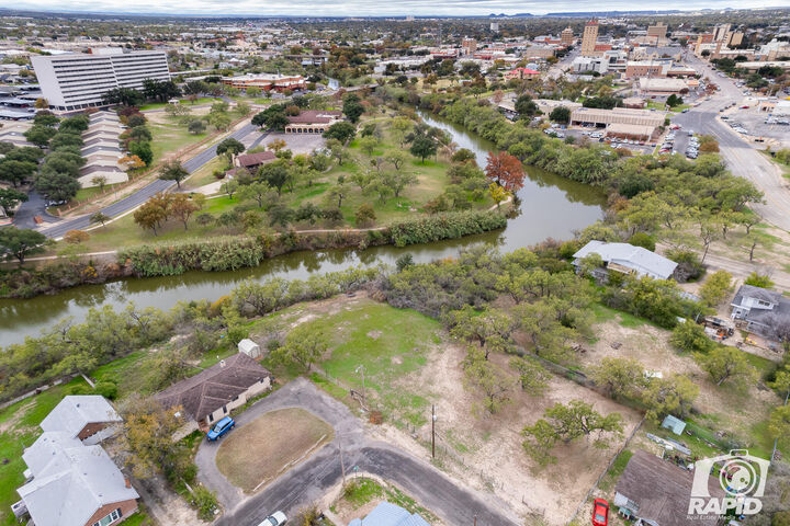 Property Photo: 23 S Poe Street TX 76903