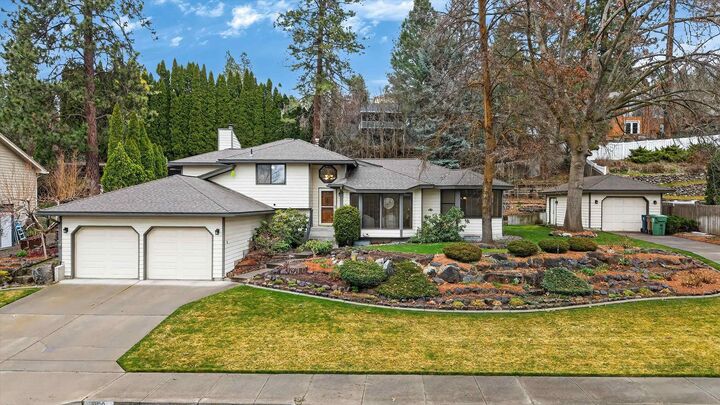 Property Photo: 10120 N Fleetwood St WA 99208