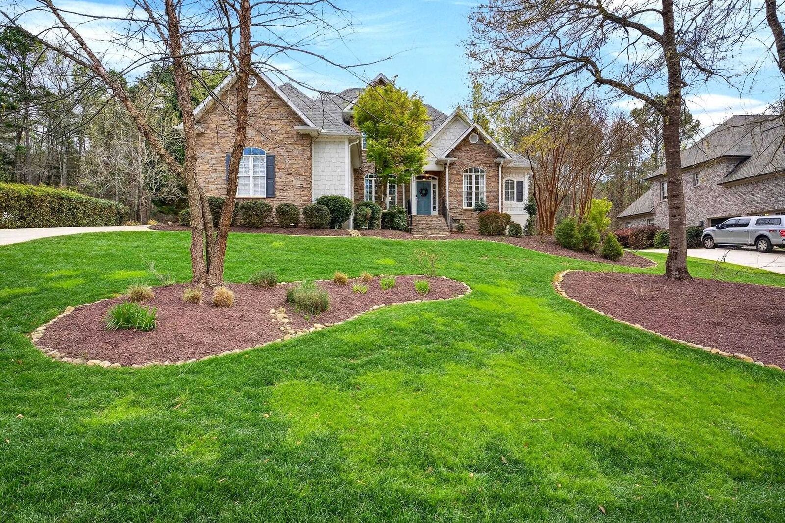 Property Photo:  717 Black Wolf Run  SC 29306 