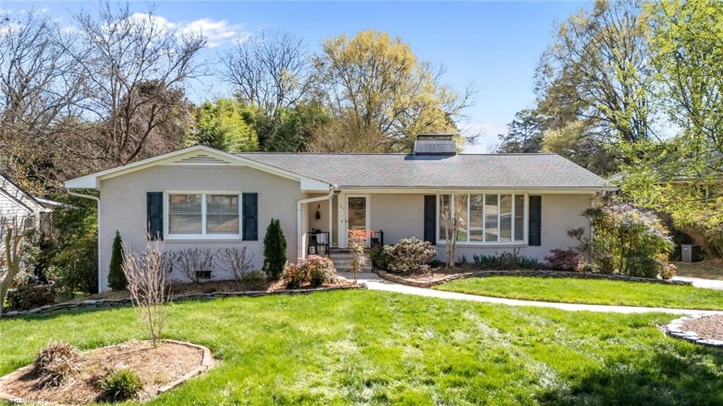 Property Photo:  709 Overbrook Drive  NC 27262 