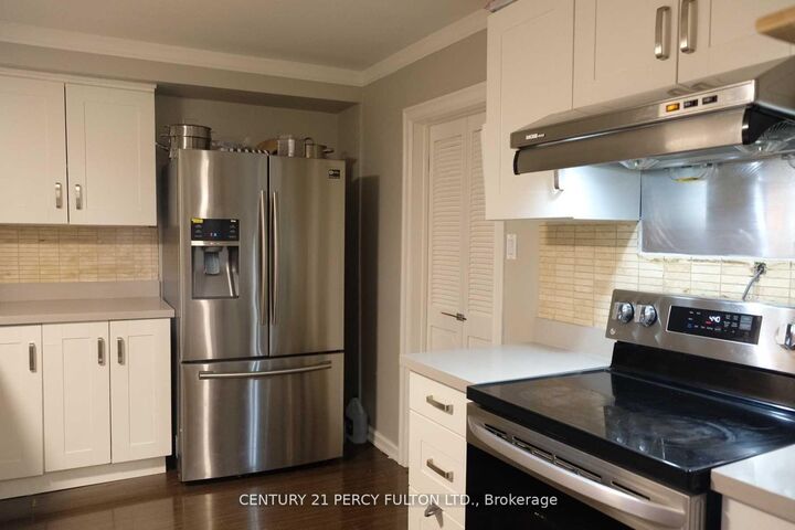 Property Photo:  360 Stanfield Drive  ON L6L 3P6 