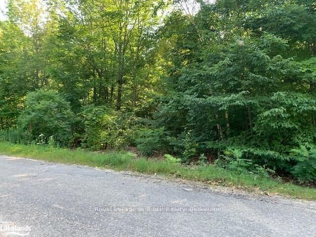 Property Photo:  Lt 60 Oneida Crescent  ON L9M 0B2 