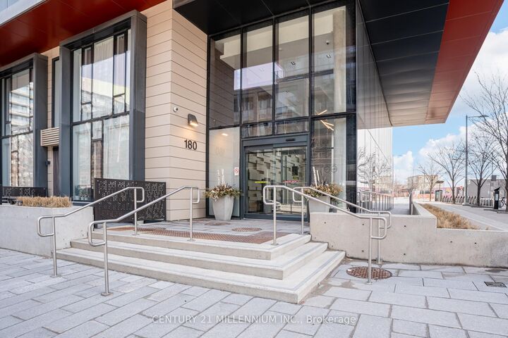 Property Photo:  180 Mill Street S608  ON M5A 0V7 