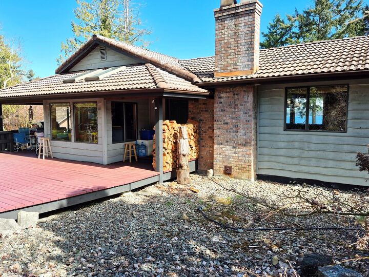5904 Garvin Rd — photo 1