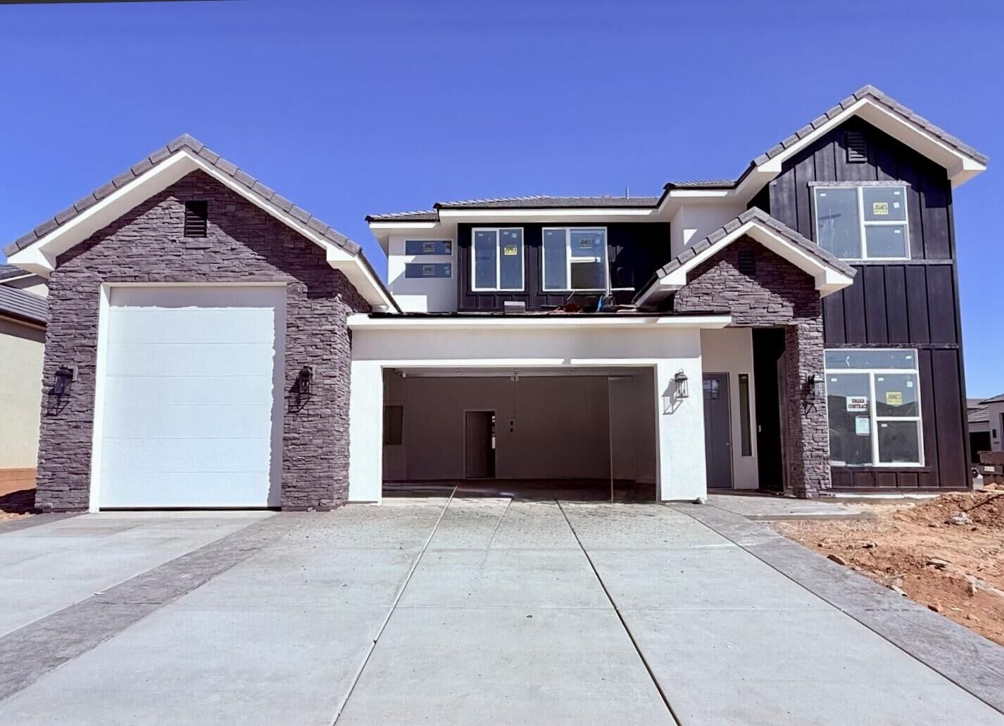 Property Photo: 691 Goose Creek Dr UT 84780