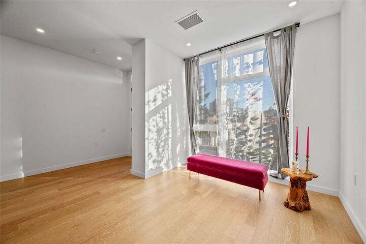 Property Photo:  112 Burrows St  PA 15213 