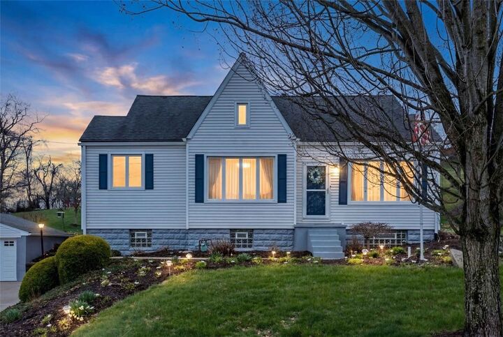 Property Photo:  1505 4th Street  PA 15063 