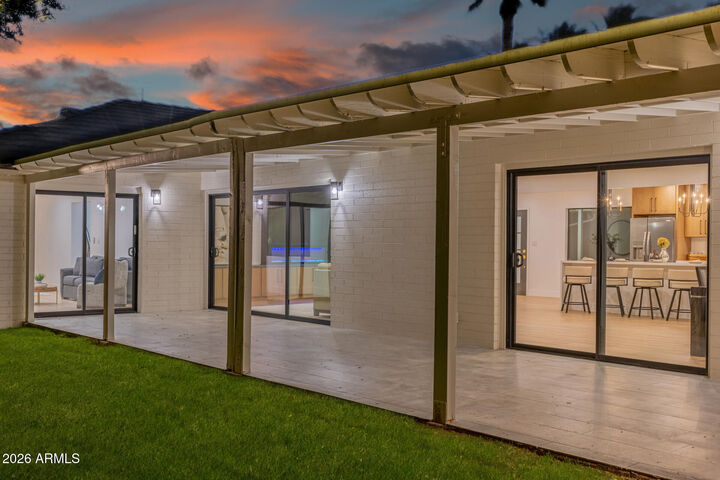 Property Photo:  1111 W Townley Avenue  AZ 85021 