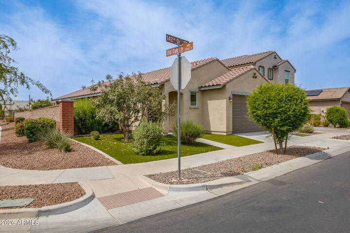 Property Photo: 13466 N 142nd Drive AZ 85379