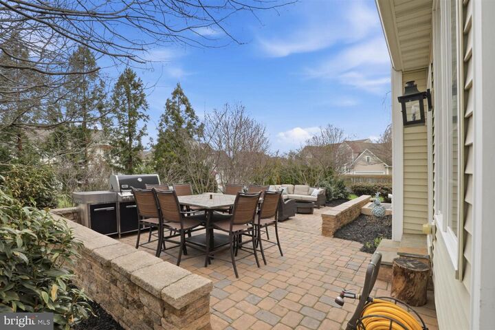 Property Photo:  1422 Hammock Way  PA 17601 