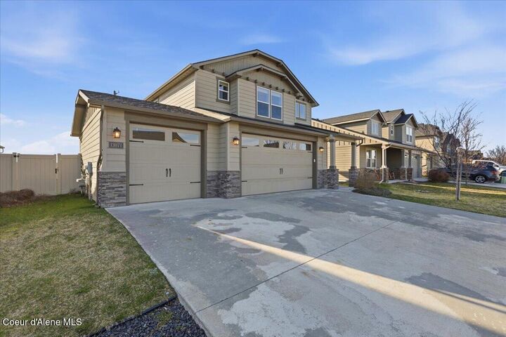 Property Photo:  13071 N Loveland Way  ID 83835 