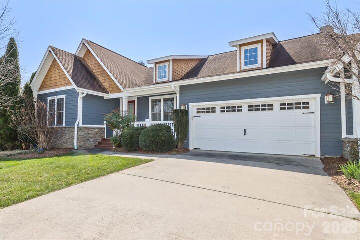 Property Photo:  37 Creekside View Drive  NC 28804 