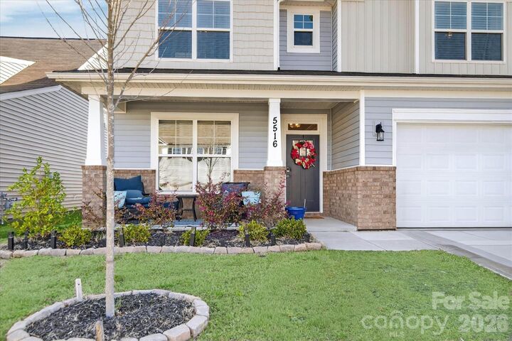 Property Photo: 5516 Verona Road NC 28213