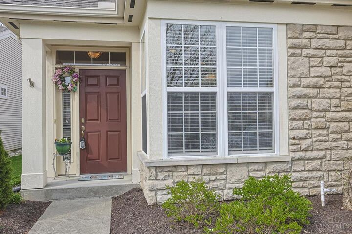 Property Photo:  1301 Black Horse Run  OH 45036 