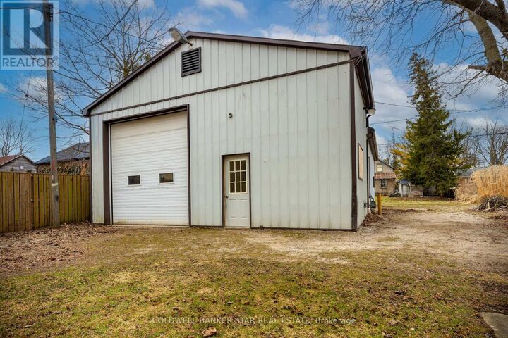 Photo de la propriété:  179 Main Street  ON N0M 1A0 