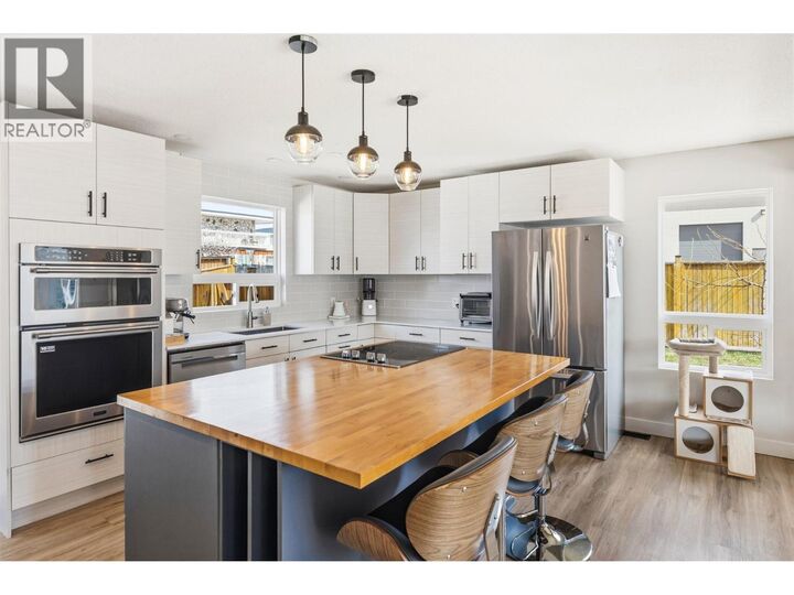 Property Photo: 35 Granby Avenue BC V2A 2Y6