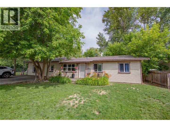 1775 Maple Street — photo 1