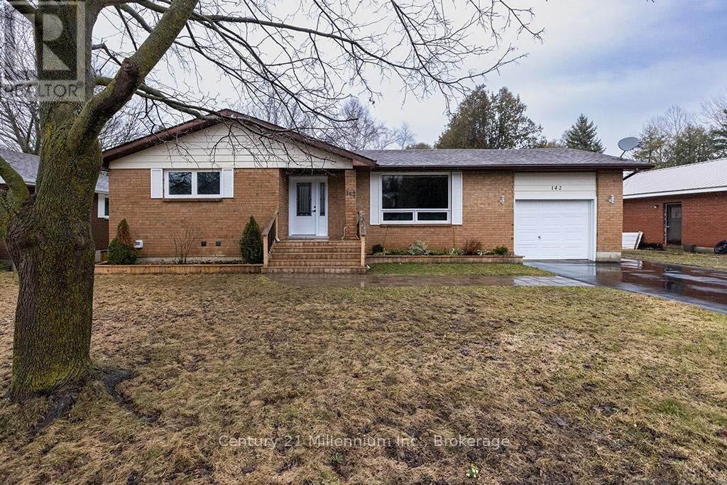 Property Photo:  142 Arthur Street  ON N0H 2P0 