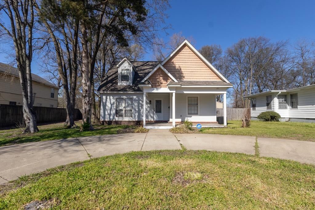 Property Photo: 151 Ross Avenue AR 72301
