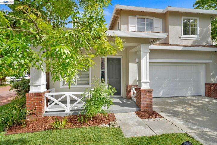 Property Photo: 37489 Summer Holly Cmn CA 94536