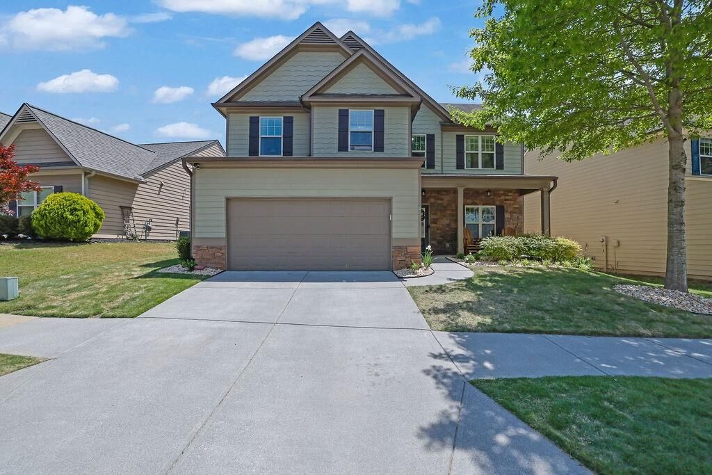 Property Photo:  125 Park Village Drive  GA 30114 