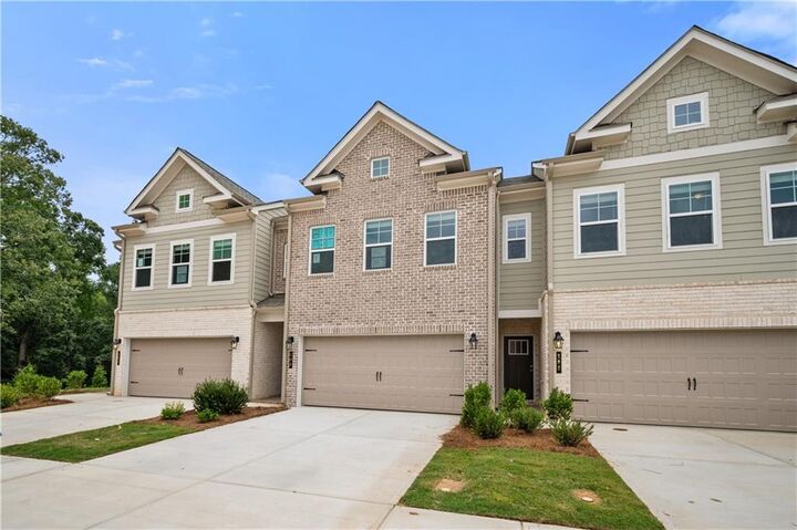 Property Photo: 216 Abbotts Crossing Circle GA 30094