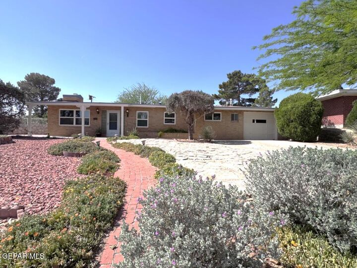 Property Photo:  837 Turney Drive  TX 79902 