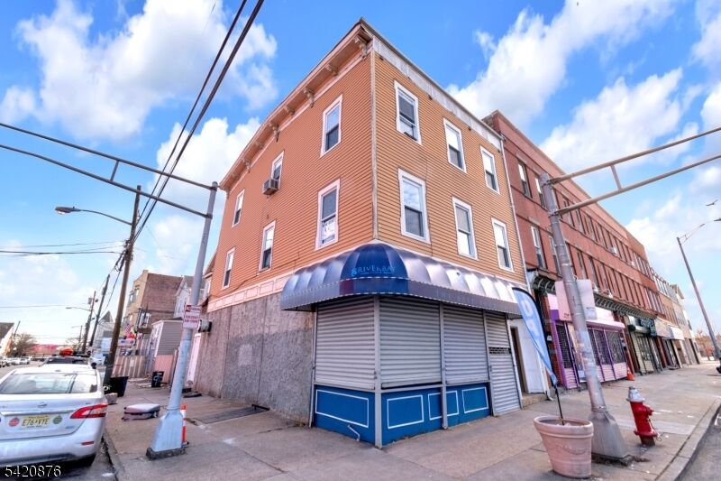 Property Photo:  95 1st St  NJ 07206 