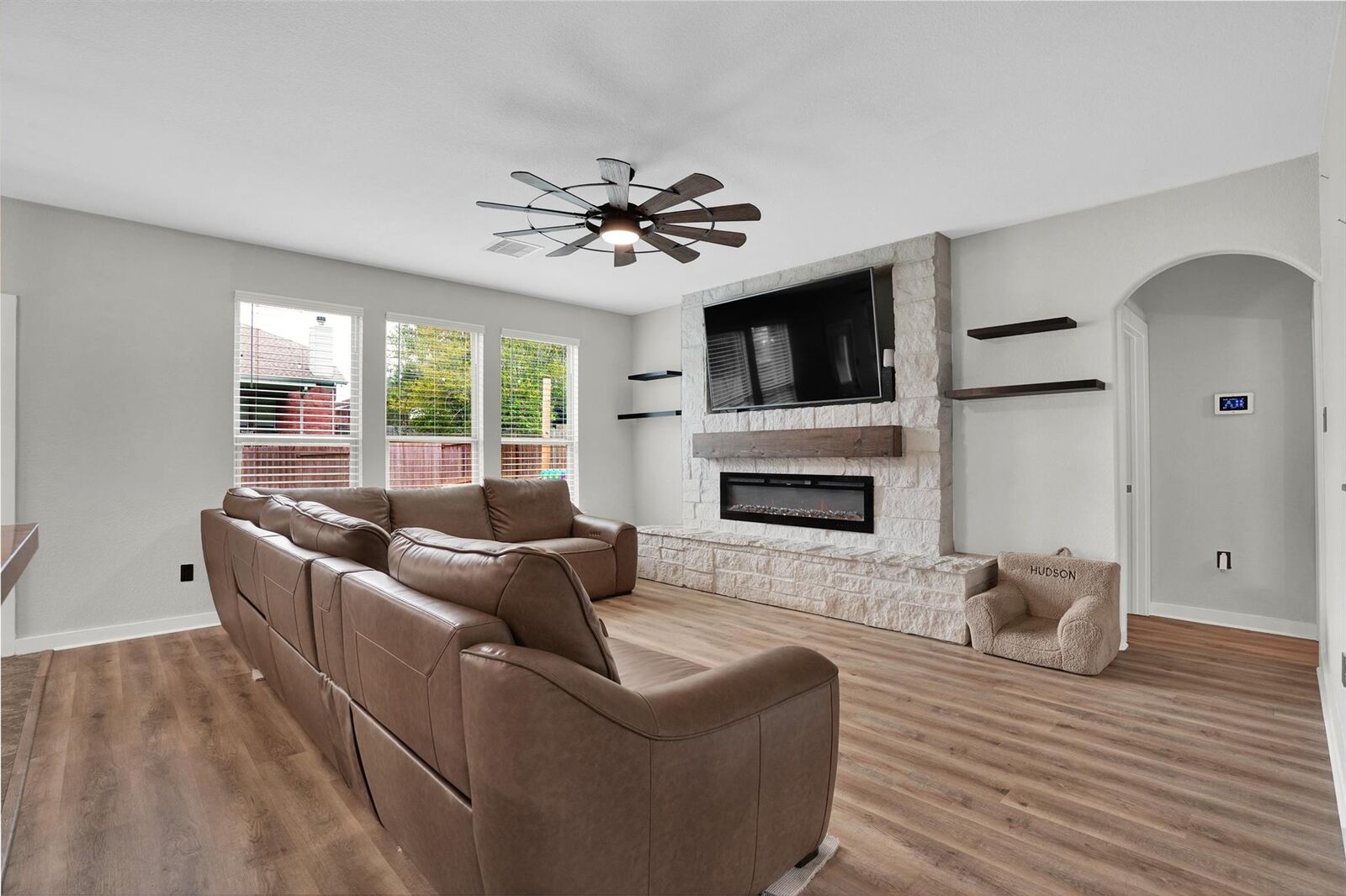 Property Photo:  2310 Perkins Crossing Drive  TX 77304 
