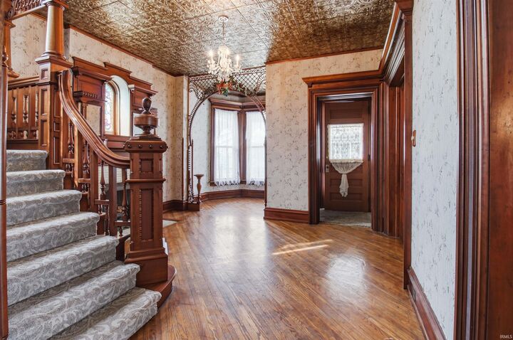 Property Photo:  220 E Washington Street  IN 46714 