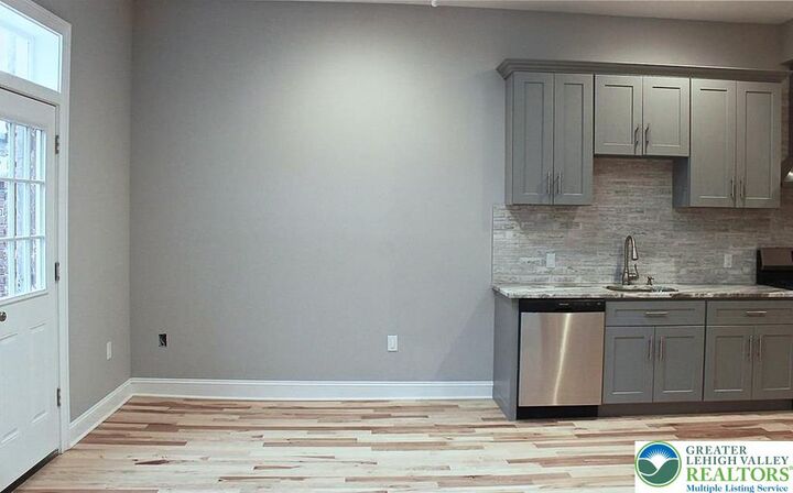 Property Photo:  315 Northampton Street 3  PA 18042 