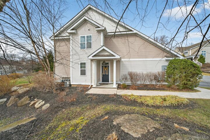 Property Photo:  1 High Ridge Lane  NY 10940 