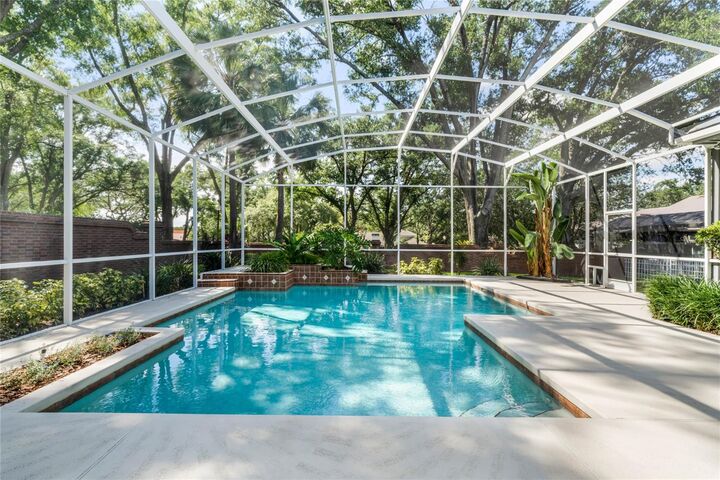 Property Photo:  336 Ashford Court  FL 32746 