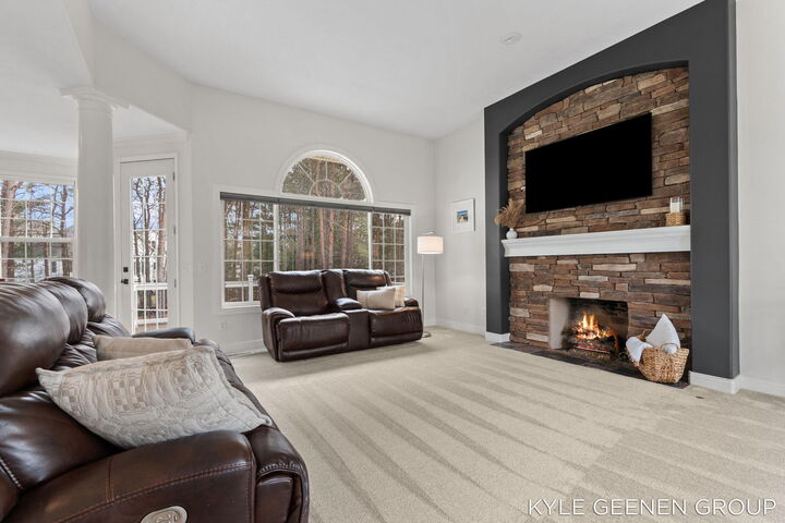 Property Photo:  14717 Foxboro Court  MI 49424 