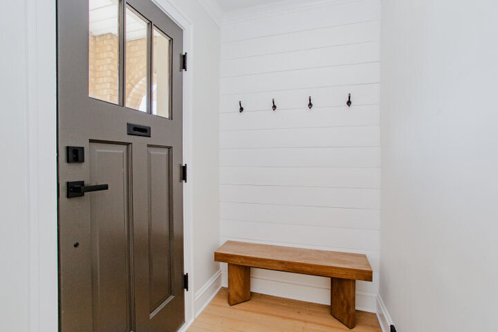 Property Photo:  6018 W School Street  IL 60634 