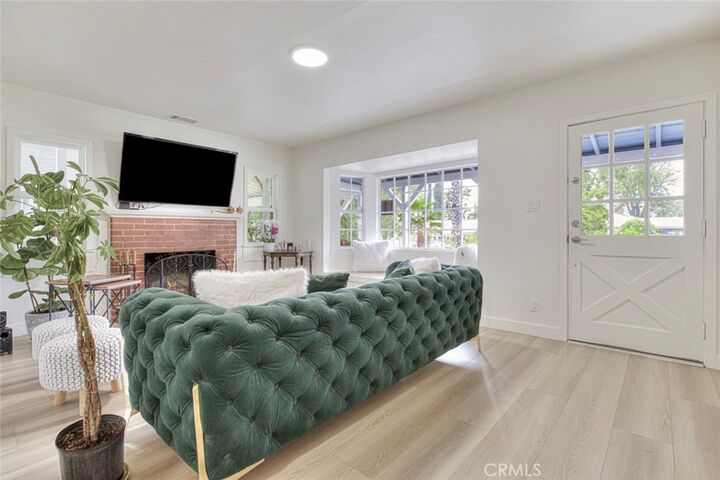 Property Photo: 11350 Orcas CA 91342