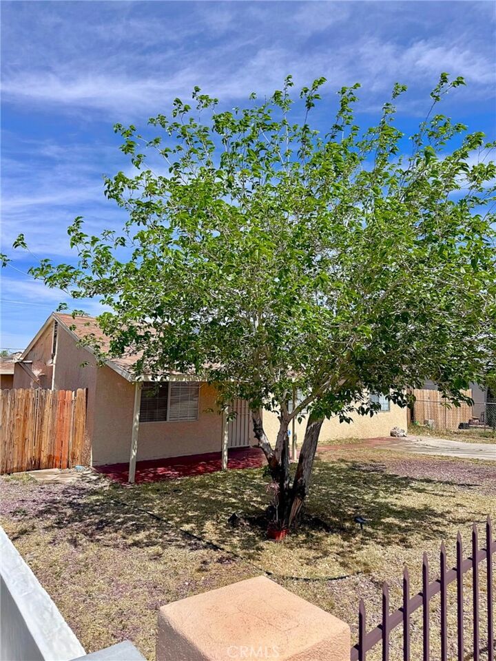 Property Photo:  25380 Anderson Avenue  CA 92311 